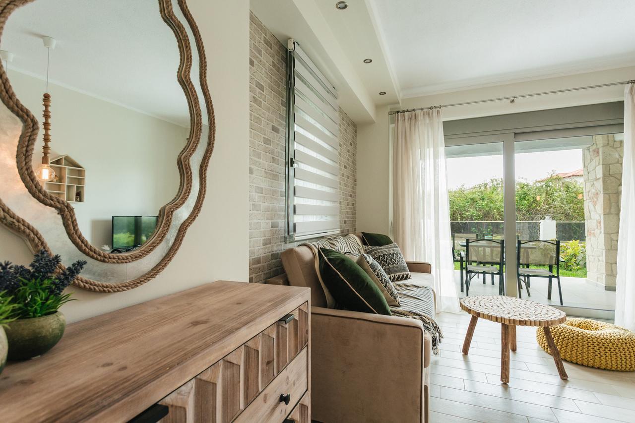Apartament Enastron Pefkochori Zewnętrze zdjęcie